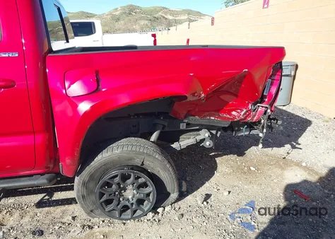 2022 Toyota Tacoma Sr5 V6 из США, поврежденный, VIN 3TMAZ5CN4NM192252